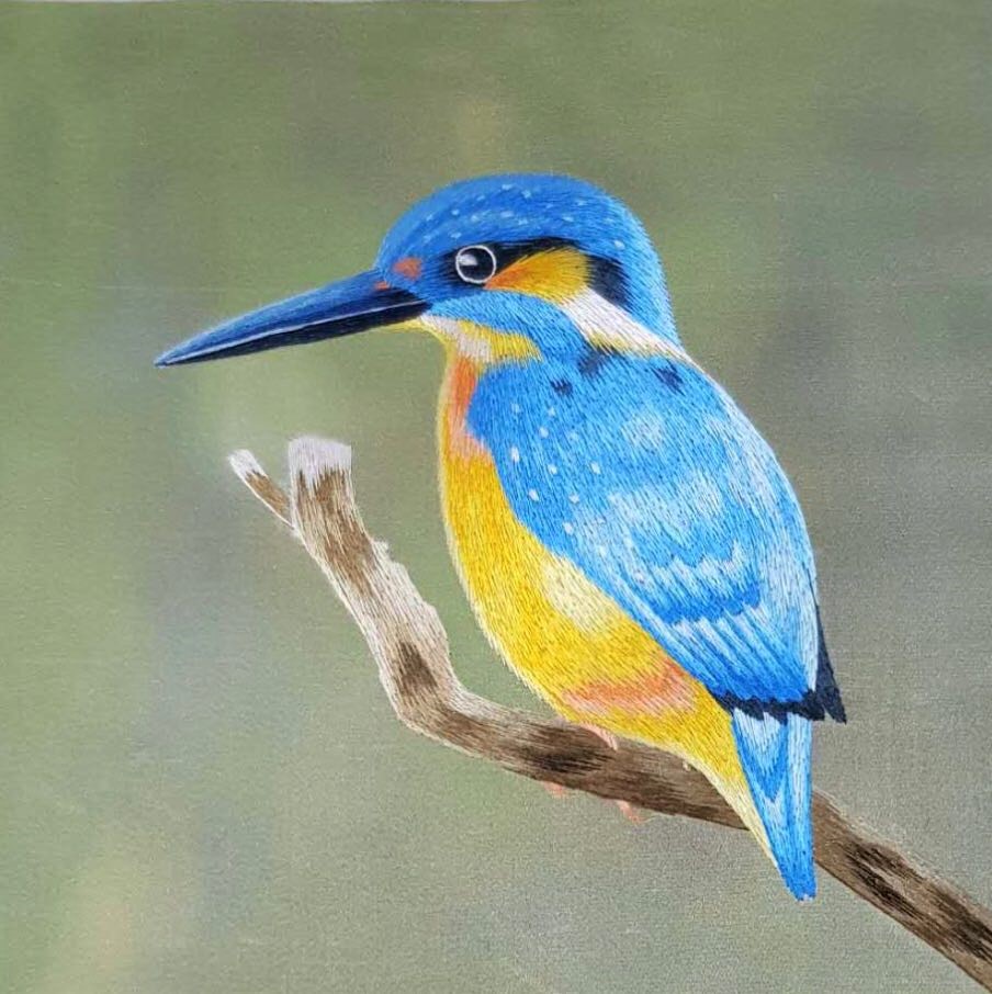31158