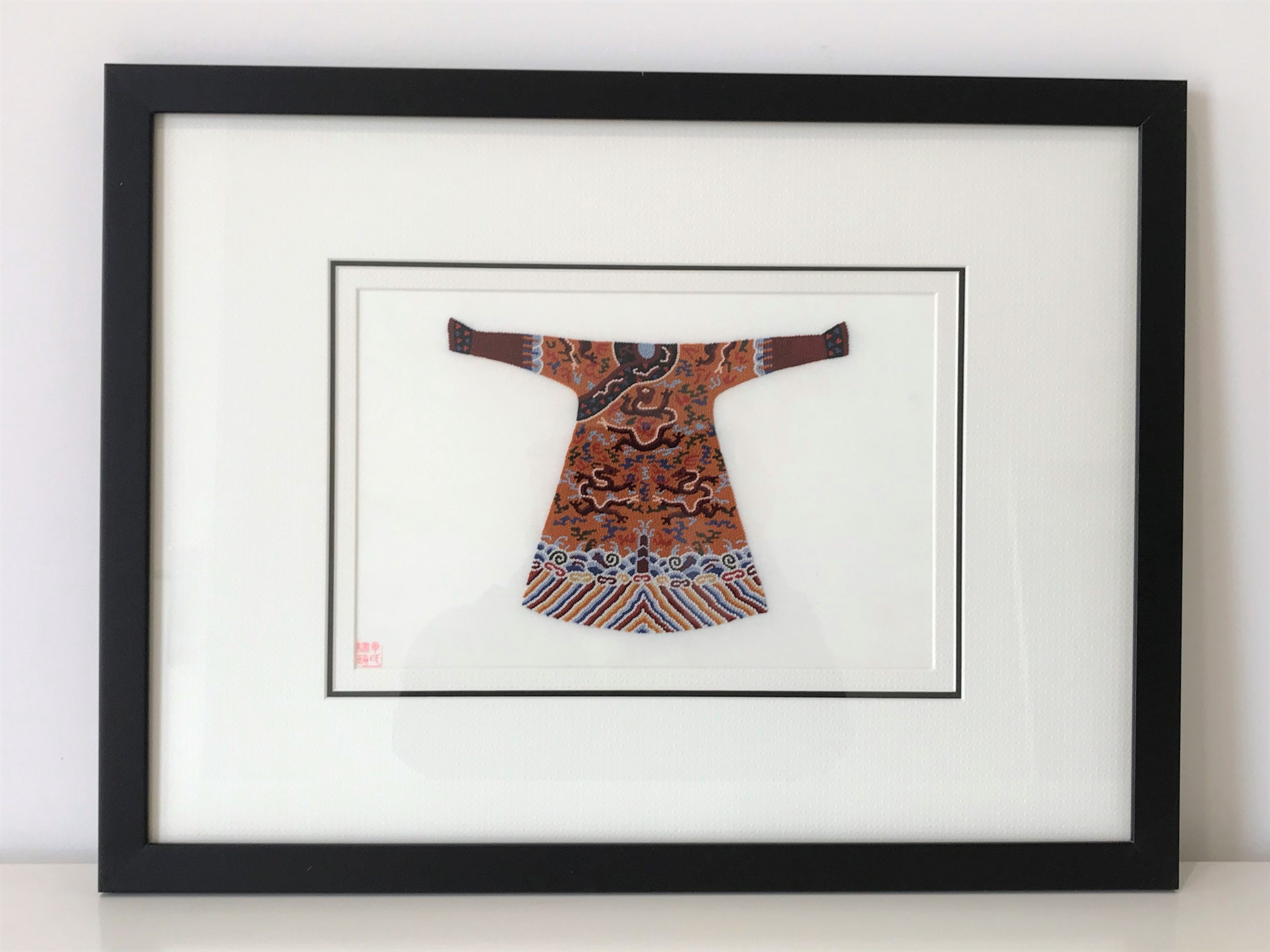 28002 Emperor's Robe