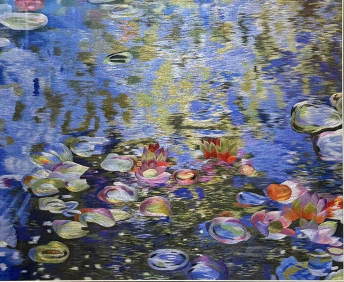 Water Lilies in Bloom - Image 3